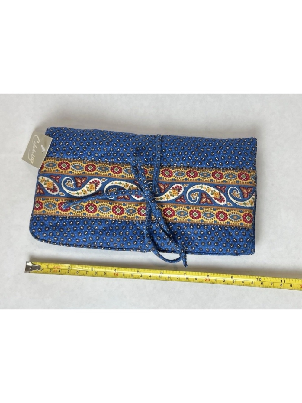 Celebrity 2-Piece Travel Set Blue Paisley Jewelry Roll and Cosmetic Bag NWT - Picture 4 of 9